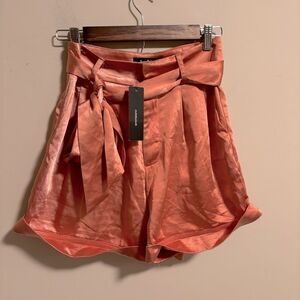 NWT Lulu’s Satin Paperbag High Waisted Belt Shorts- Size Small
